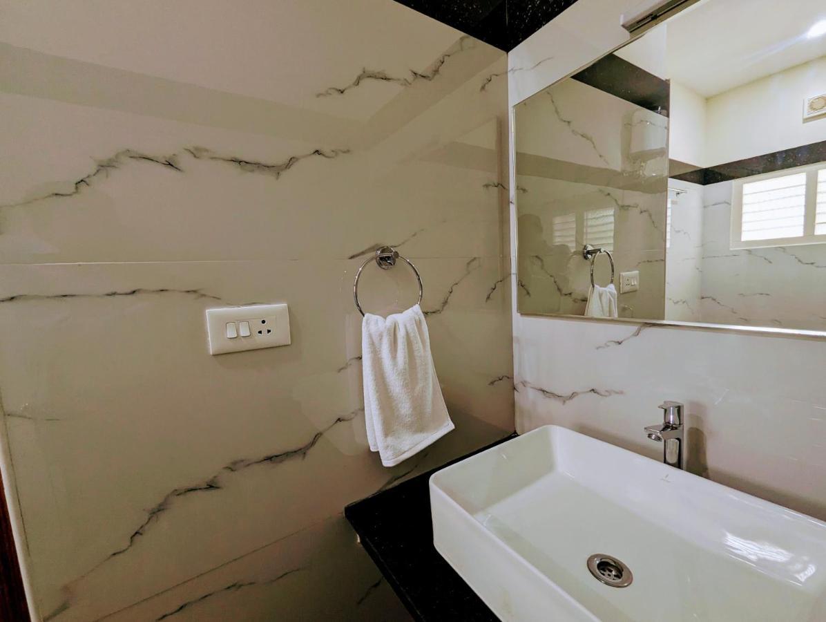 Tpc Camphor Hotel Tiruchirappalli Ngoại thất bức ảnh