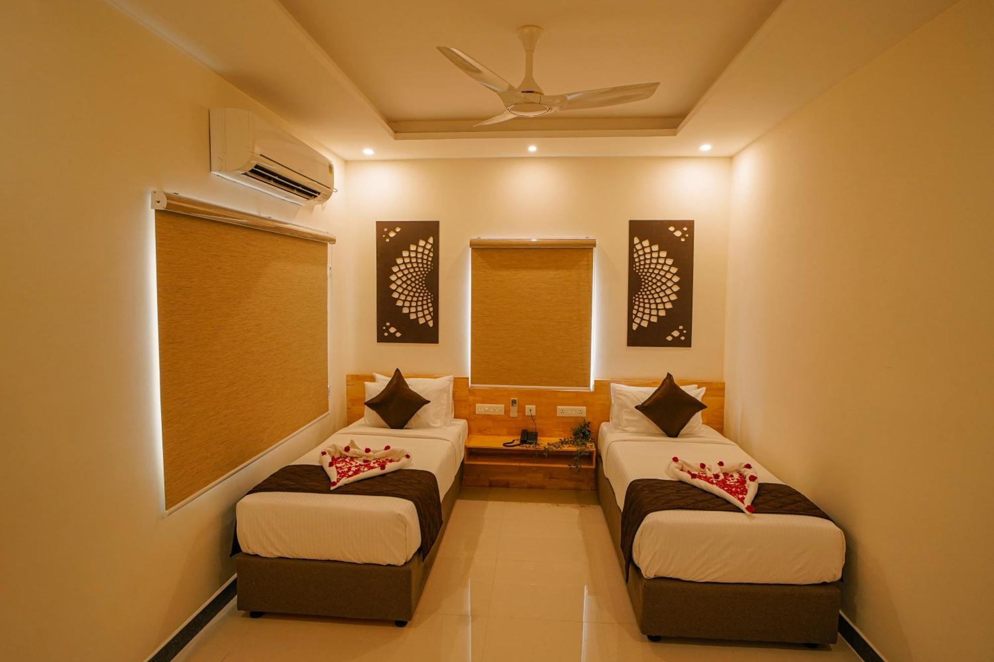 Tpc Camphor Hotel Tiruchirappalli Ngoại thất bức ảnh